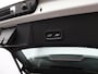 Volvo XC40 1.5 T5 Twin Engine R-Design / Trekhaak / Pano. dak / 360 camera / Stoel-, Stuurwiel- & Achterbankverwarming /  Elektr. stoelverstelling / Harman Kardon Audio / BLIS