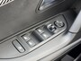 Peugeot 2008 Allure 1.2 Hybrid 145PK e-DCS6 Automaat Navigatie, Camera Voor & Achter, Keyless, Dodehoekdetectie, Apple Carplay, Android Auto