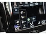 Volvo V60 T6 Recharge AWD R-Design | Long Range | Panoramisch schuif-/kanteldak | Semi Elektrisch inklapbare Trekhaak | Harman Kardon Premium Sound | Driver Assist Pakket | Elektrisch verstelbare voorstoelen | Nappa Leder met ventilatie | Camera achter | 1e Eigenaar | Dealer Onderhouden |