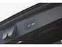 Volvo V60 T6 Recharge AWD R-Design | Panoramisch schuif-/kanteldak | Semi Elektrisch inklapbare Trekhaak | Harman Kardon Premium Sound | Driver Assist Pakket | Elektrisch verstelbare voorstoelen | Nappa Leder met ventilatie | Camera achter | 1e Eigenaar | Dealer Onderhouden |
