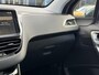 Peugeot 2008 Allure 1.2 PureTech 110PK Navigatie, Parkeersensoren, Trekhaak, Panoramadak