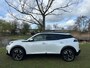 Peugeot 2008 1.2 PureTech Allure 130PK Pano, 18 Inch, Parelmoer,Nieuwstaat.