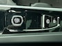Volvo XC60 2.0 T6 Plug-in hybrid AWD Plus Black Edition | Navi | Clima | H&K audio |