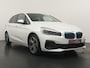 BMW 2-Serie Active Tourer 225xe iPerformance Executive - Navigatie - Stoelverwarming - Camera - Trekhaak