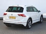 Volkswagen Tiguan 1.4 TSI ACT R-Line 150 pk DSG | Trekhaak | Camera | Stoelverwarming | Digitale cockpit | Elektr. Achterklep | Navigatie