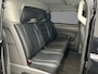 Volkswagen Transporter 2.0 TDI 150pk Automaat L2 Dubbel Cabine Bulli | Leder | Trekhaak | 360gr Camera | Sidebars | Stoelverwarming | Matrix LED | Keyless | ACC | Navigatie | Climatronic | Black on black