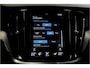 Volvo V60 2.0 T6 AWD Long Range 293kW/399pk Aut8 Recharge R-Design ADAPT.CRUISE + EL.TREKHAAK + SUBWOOFER + DAB+ + LEDER/GAASSTOF + PILOT ASSIST + ADAPT.CRUISE + STOEL-&STUURVERWARMING + CAMERA + PD-GLASS + KEYLESS ENTRY&GO + PARKSENSOREN + 19" LM-VELGEN!!