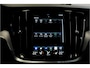Volvo V60 2.0 T6 AWD Long Range 293kW/399pk Aut8 Recharge R-Design ADAPT.CRUISE + EL.TREKHAAK + SUBWOOFER + DAB+ + LEDER/GAASSTOF + PILOT ASSIST + ADAPT.CRUISE + STOEL-&STUURVERWARMING + CAMERA + PD-GLASS + KEYLESS ENTRY&GO + PARKSENSOREN + 19" LM-VELGEN!!
