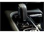 Volvo V60 2.0 T6 AWD Long Range 293kW/399pk Aut8 Recharge R-Design ADAPT.CRUISE + EL.TREKHAAK + SUBWOOFER + DAB+ + LEDER/GAASSTOF + PILOT ASSIST + ADAPT.CRUISE + STOEL-&STUURVERWARMING + CAMERA + PD-GLASS + KEYLESS ENTRY&GO + PARKSENSOREN + 19" LM-VELGEN!!