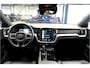 Volvo V60 2.0 T6 AWD Long Range 293kW/399pk Aut8 Recharge R-Design ADAPT.CRUISE + EL.TREKHAAK + SUBWOOFER + DAB+ + LEDER/GAASSTOF + PILOT ASSIST + ADAPT.CRUISE + STOEL-&STUURVERWARMING + CAMERA + PD-GLASS + KEYLESS ENTRY&GO + PARKSENSOREN + 19" LM-VELGEN!!