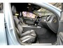 Volvo V60 2.0 T6 AWD Long Range 293kW/399pk Aut8 Recharge R-Design ADAPT.CRUISE + EL.TREKHAAK + SUBWOOFER + DAB+ + LEDER/GAASSTOF + PILOT ASSIST + ADAPT.CRUISE + STOEL-&STUURVERWARMING + CAMERA + PD-GLASS + KEYLESS ENTRY&GO + PARKSENSOREN + 19" LM-VELGEN!!