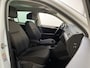 Volkswagen Tiguan 1.5 TSI Comfortline Business Stoelverwarming Parkeersensoren Navigatie DAB+