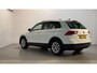 Volkswagen Tiguan 1.5 TSI Comfortline Business Stoelverwarming Parkeersensoren Navigatie DAB+