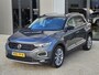 Volkswagen T-Roc 1.5 TSI Style Business Carplay Cam Stoelvw LM18