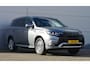 Mitsubishi Outlander PHEV 2.4 INSTYLE 4WD | PLUG IN HYBRID | FULL OPTIONS | SoH 85 % | SCHUIFDAK | ADAPTIEF CRUISE | TREKHAAK 1500KG | FABRIEKSGARANTIE TOT 21-01-2029* | ALL IN RIJKLAARPRIJS