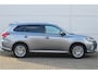 Mitsubishi Outlander PHEV 2.4 INSTYLE 4WD | PLUG IN HYBRID | FULL OPTIONS | SoH 85 % | SCHUIFDAK | ADAPTIEF CRUISE | TREKHAAK 1500KG | FABRIEKSGARANTIE TOT 21-01-2029* | ALL IN RIJKLAARPRIJS