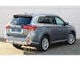 Mitsubishi Outlander PHEV 2.4 INSTYLE 4WD | PLUG IN HYBRID | FULL OPTIONS | SoH 85 % | SCHUIFDAK | ADAPTIEF CRUISE | TREKHAAK 1500KG | FABRIEKSGARANTIE TOT 21-01-2029* | ALL IN RIJKLAARPRIJS