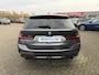 BMW 3-Serie Touring 320e M Sport Laser Licht Trekhaak Stuurwielverwarming Carplay Achteruitrijcamera Keyless Entry