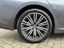 BMW 3-Serie Touring 320e M Sport Laser Licht Trekhaak Stuurwielverwarming Carplay Achteruitrijcamera Keyless Entry