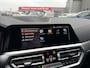 BMW 3-Serie Touring 320e M Sport Laser Licht Trekhaak Stuurwielverwarming Carplay Achteruitrijcamera Keyless Entry