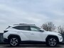 Hyundai Tucson Premium Sky 1.6 T-GDI HEV 230pk | SCHUIFKANTELDAK | LEDEREN BEKLEDING | STOELVENTILATIE & VERWARMING | BLIND SPOT CAMERA | NED. AUTO |