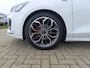 Ford Focus 1.0 EcoBoost Hybrid ST Line X | Leder | Adaptieve Cruise | Dodehoeksensoren | Stoel/stuur stoelverwarming | Panoramadak | 18-Inch | Elek. stoelen