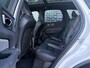 Volvo XC60 Plug-in Hybrid T6 AWD Plus Dark | Long Range | Harman Kardon audio | 360 graden camera | Stoel- en stuurverwarming | Adaptive cruise control | Voorruitverwarming | Dode hoek detectie BLIS | Actieve LED koplampen | Verwarmbare achterbank | Getint glas |