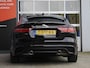 Jaguar XE 2.0 P250 SE | 1800 KG trekgewicht | Apple carplay/Android auto | Camera | Stoelverwarming | Climate control | Cruise control | Keyless entry en start | Lederen bekleding | Elektrisch verstelbare voorstoelen