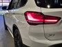 BMW X1 xDrive25e High Executive Sportline | Panorama | Trekhaak | Camera | Carplay