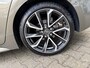 Toyota Corolla 2.0 Hybrid Executive | Stoelverwarming | Sensoren V/A | Navi