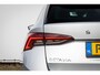 Skoda Octavia 1.5 150pk e-TSI Bns Edition Elektrische trekhaak | PDC | Camera | Elektrische achterklep | CarPlay