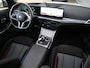 BMW 3-Serie Touring 330e 292 Pk Automaat M Sportpakket Pro Schuifdak / Apple Carplay / Head-Up / Keyless