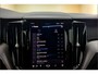 Volvo XC60 2.0 T8 AWD 287kW/390pk Aut8 Plug-in hybrid Ultimate Dark LUCHTVERING + HARMAN/KARDON + PANORAMADAK + EL.TREKHAAK + 360 CAMERA + PILOT ASSIST + HEAD-UP + ADAPT.CRUISE + LANE ASSIST + PARKSENSOREN V&A + 21" LM-VELGEN!!