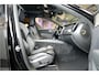 Volvo XC60 2.0 T6 AWD 293kW/399pk Aut8 Plug-in hybrid Plus Black Edition PANORAMADAK + HARMAN/KARDON + ADAPT.CRUISE + GOOGLE DASH + LANE ASSIST + STOELVERWARMING V&A + MATRIX LED-KOPLAMPEN + STUURVERWARMING + 360 CAMERA + PARKSENSOREN V&A + 21" LM-VELGEN!