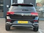 Volkswagen T-Roc 1.5 TSI Sport/VIRTUAL COCKPIT/CAMERA/NAVI/CARPLAY/STOELVERWARMING!!