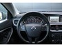 Volvo V40 2.0 T2 Momentum | Sensus Nav. & Tel. | PDC V+A | Trekhaak | MF Stuurwiel | Airco |