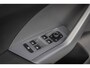 Volkswagen T-Cross 1.0 TSI Style adaptive cruise control | Digitaal Cockpit | PDC | Camera | klimaat control | CarPlay | Lane assist