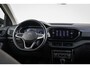 Volkswagen T-Cross 1.0 TSI Style adaptive cruise control | Digitaal Cockpit | PDC | Camera | klimaat control | CarPlay | Lane assist