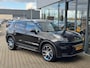 Lynk & Co 01 1.5 PHEV Hybrid 261 pk - schuif/kanteldak - Zwarte hemel - trekhaak