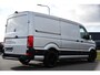 Volkswagen Crafter 35 2.0 TDI L3H2 Highline PB Edition Adaptieve Cruise, Camera, Carplay, Clima, LED, Stoelverwarming, Multimedia, Sensoren, Uniek!