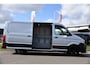 Volkswagen Crafter 35 2.0 TDI L3H2 Highline PB Edition Adaptieve Cruise, Camera, Carplay, Clima, LED, Stoelverwarming, Multimedia, Sensoren, Uniek!