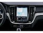 Volvo V60 2.0 T8 Plug-in hybrid AWD Plus Performance Edition | Stoelventilatie | Zwarte Hemel | 360 Camera | Donker Glas | Lighting Pack | Polestar Tuning | Trekhaak | Exterior Styling Kit | Trekhaak