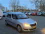 Skoda Roomster 1.2 Ambition - APK 12/2026 - RIJDT & SCHAKELT GOED - HOGE INSTAP!