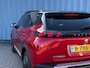 Peugeot e-2008 EV GT Pack 50 kWh Alcantara bekleding | Adeptieve cruise control | Led verlichting interieur | Stoelverwarming | Keyless start | Apple carplay & Android auto
