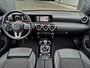 Mercedes-Benz A-klasse 180 136PK Business Line + LED|DAB|Navi|Apple|Android|Leder/Stof|Digital Cockpit|Clima|Cruise|Camera|PDC