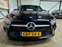 Mercedes-Benz A-klasse 180 136PK Business Line + LED|DAB|Navi|Apple|Android|Leder/Stof|Digital Cockpit|Clima|Cruise|Camera|PDC
