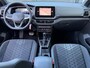 Volkswagen T-Cross 1.5 TSI 150pk DSG R-Line | Camera | Trekhaak | Navi | IQ light | Rijklaar incl. garantie