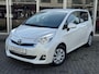 Toyota Verso-S 1.3 VVT-I CVT Automaat Aspiration Plus | Parelmoer wit, Parkeersensoren voor + achter, Airconditioning, Cruise control