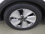 Kia e-Soul ExecutiveLine 64 kWh | Harman/Kardon Audio | Head Up display | Adaptieve Cruise Control | Stoelverwarming | Navigatie | Achteruitrijcamera | Apple Carplay