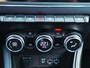 Renault Captur 1.6 E-Tech Hybrid 145 Intens + Panorama|Parelmoer|Keyless|LED|Navi|Apple|Android|Camera|Climate|Cruise|Stoelverw.